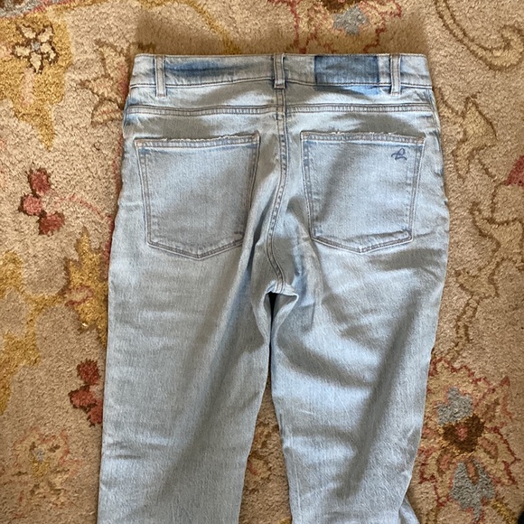 like new DL1961 jeans! with color stripe on side! - Picture 4 of 4